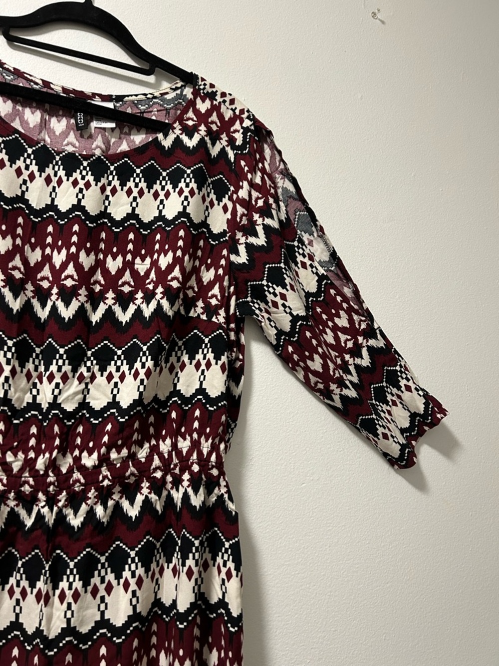 Midi Dress in Burgundy Geo Print - Unbranded